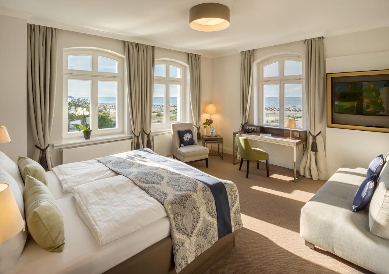 Hotel Am Leuchtturm Росток Экстерьер фото